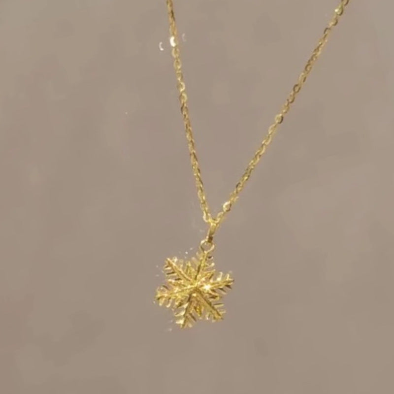 New Chinese Style Golden Snowflake Pendant Women&#039;s Necklace Winter Woolen Chain Atmosphere Light Luxury High-end Delicate Necklace Chain