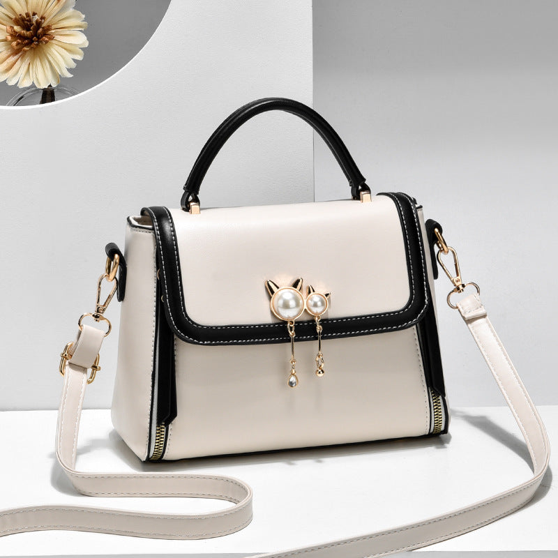 Wholesale Contrast Color Handbag Women&#039;s Bag 2021 New Fashion Small Square Bag Embroidery Shoulder Crossbody Bag High Texture Internet Celebrity